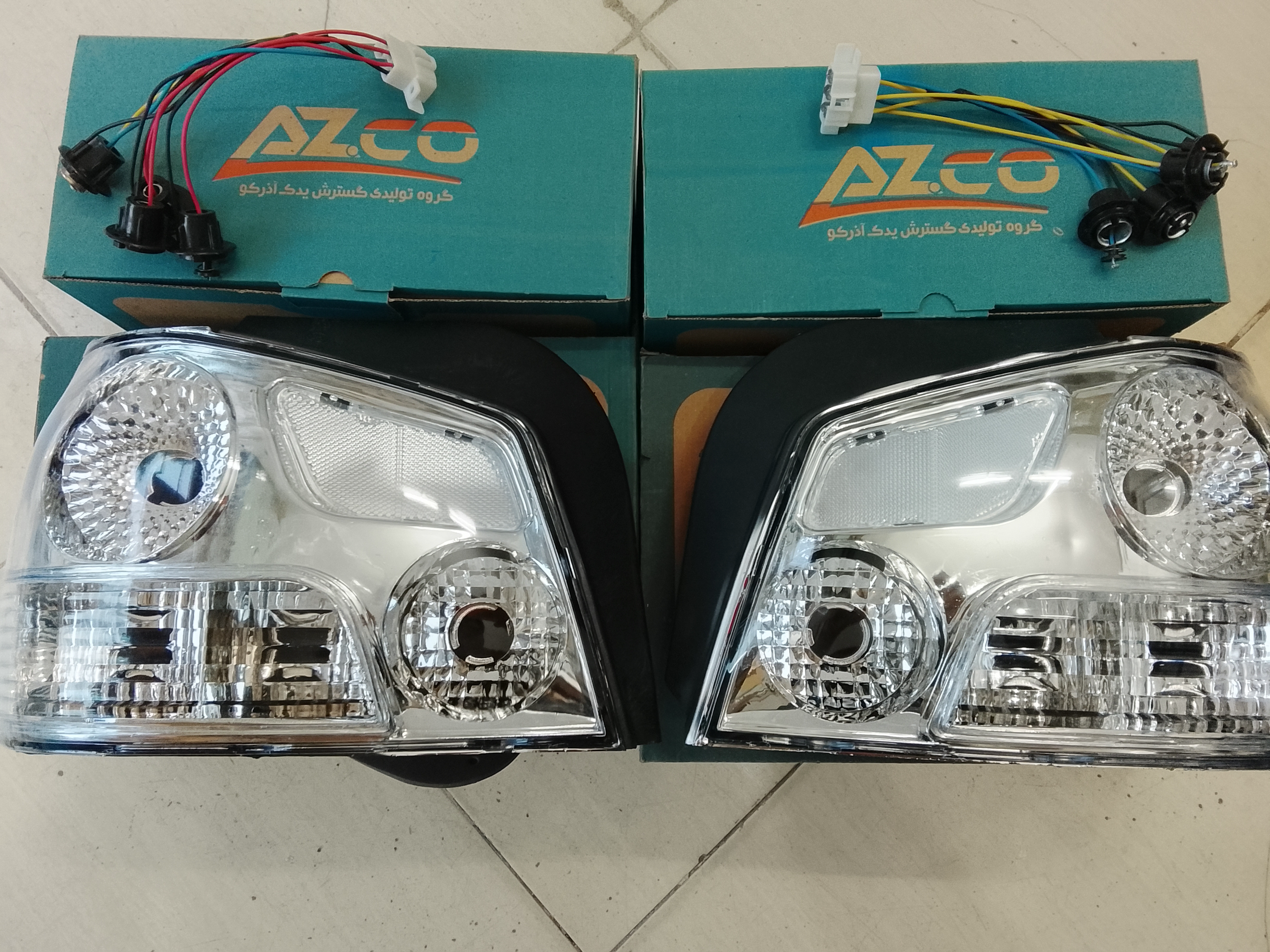 چراغ خطر 132 برفی (2عددی) برند آذرکو